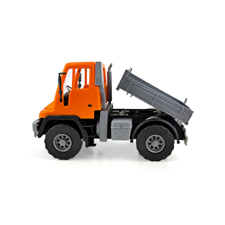 56998